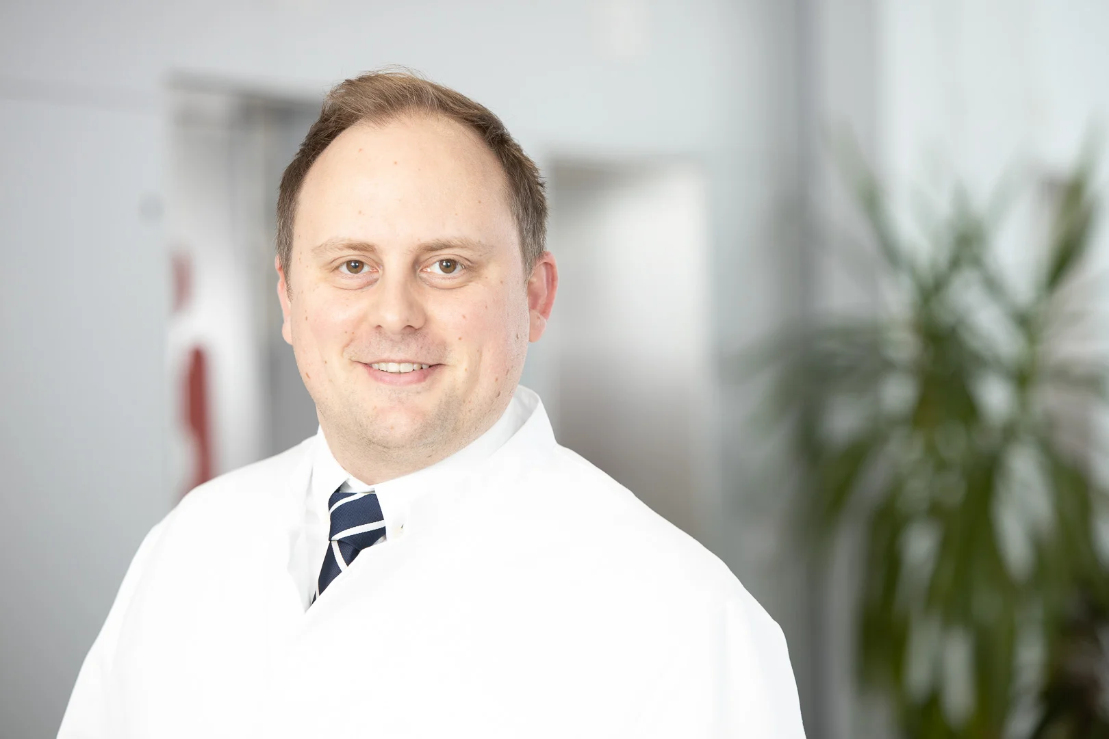 Prof. Dr. med. Robert Krämer - Plastischer Chirurg | Sanoplast