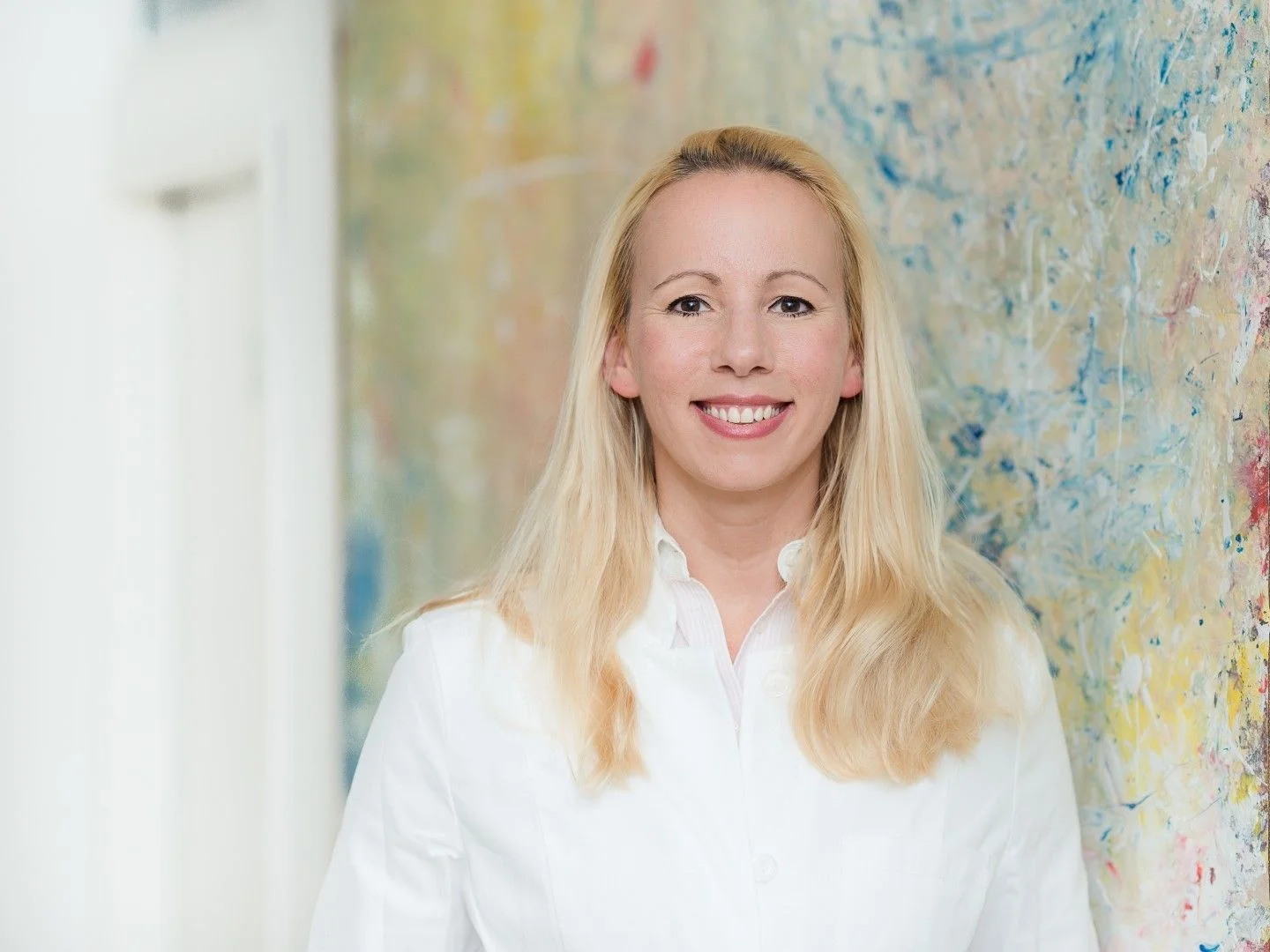 Dr Med Susanne H ttinger Plastischer Chirurg Sanoplast